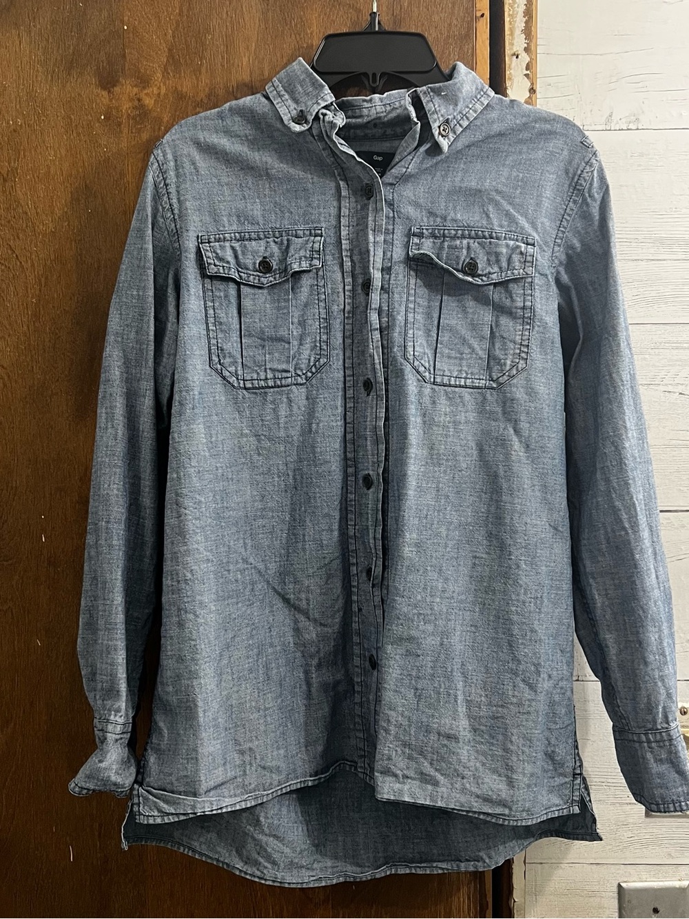 GAP Chambray Shirt in Heathered Blue